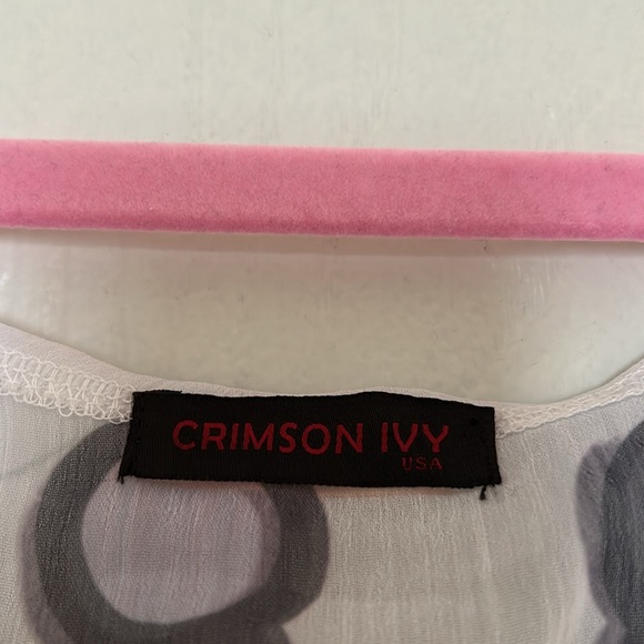 Sparkly crop top with butterflies - Picture 2 of 5